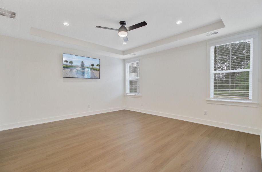 Spacious, unfurnished interior of a new home in , Summerville (Image 41).