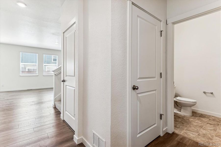 Image 32 of a home in Mallard Ridge.