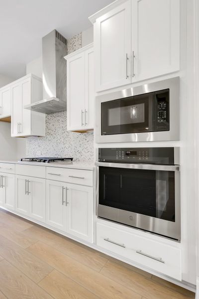 Furnished interior view inside a new home in Echo Park, Suwanee (Image 10).