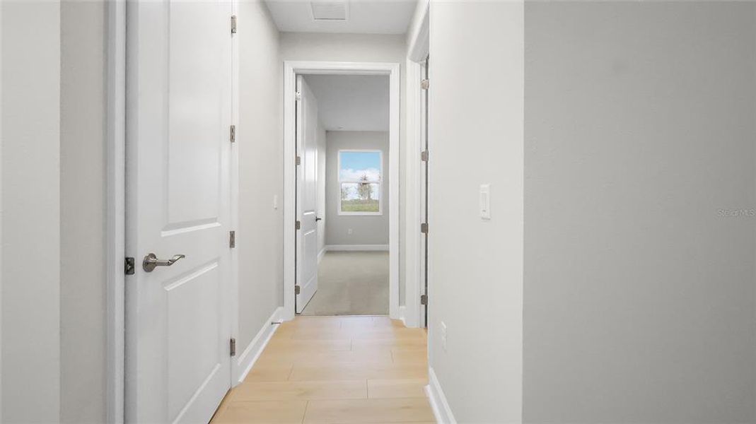 Spacious, unfurnished interior of a new home in Cresswind at Lake Harris, Tavares (Image 57). Spacious, unfurnished interior of a new home in Cresswind at Lake Harris, Tavares (Image 57).