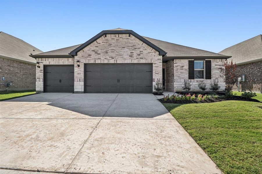 Front exterior of a new home in Lakehaven - Premier Series, Farmersville, TX, highlighting curb appeal (Image 1). Front exterior of a new home in Lakehaven - Premier Series, Farmersville, TX, highlighting curb appeal (Image 1).