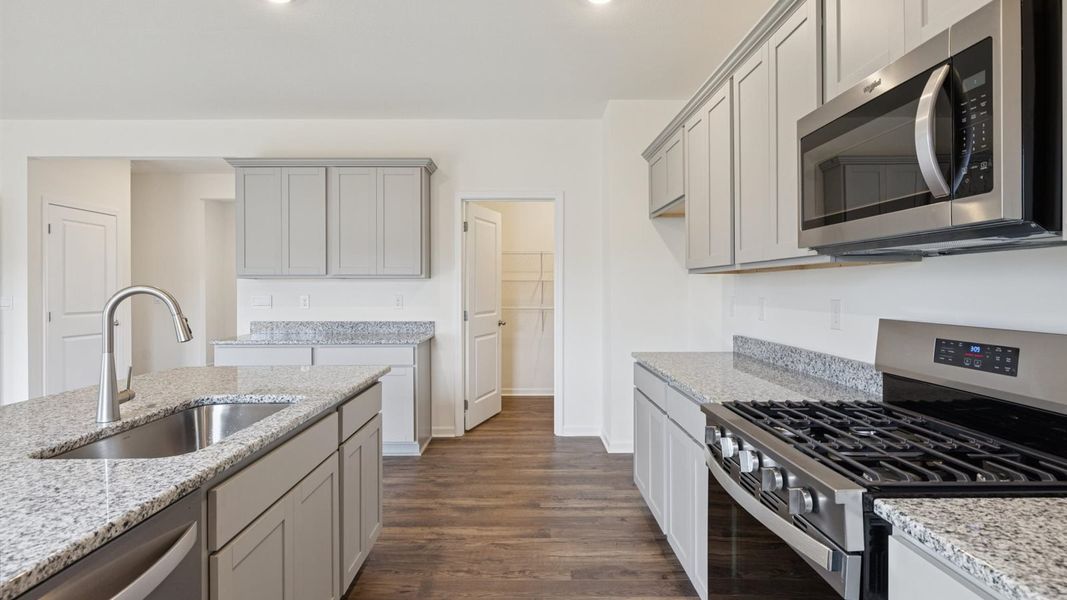 Furnished interior view inside a new home in Whispering Springs, Maryville (Image 8).