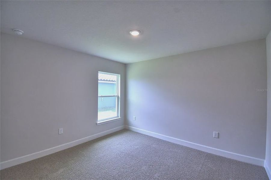 Spacious, unfurnished interior of a new home in Lake Juliana Estates, Auburndale (Image 31).