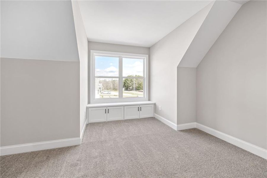 Spacious, unfurnished interior of a new home in , Jefferson (Image 35).