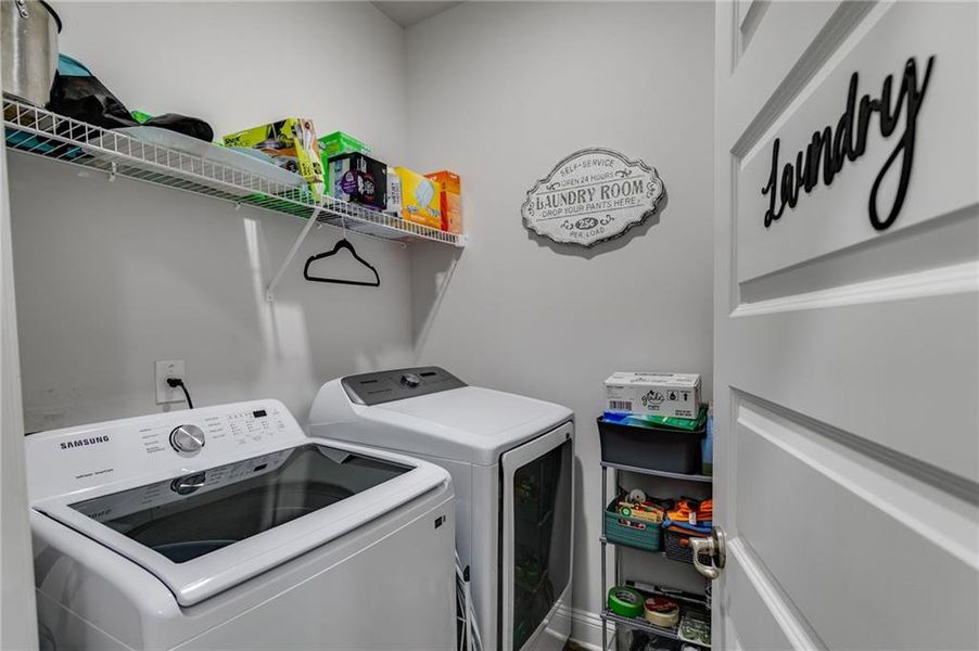 Furnished interior view inside a new home in Windmill Park, Carrollton (Image 10).