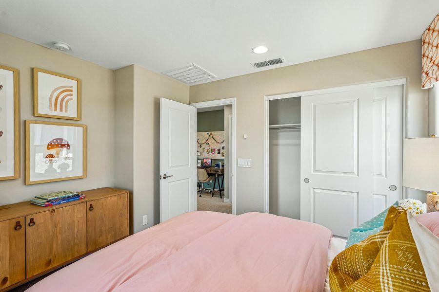 Furnished interior view inside a new home in Estrella, Goodyear (Image 32).