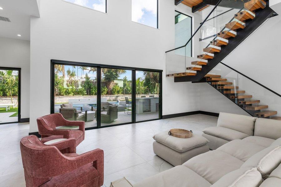 Furnished interior view inside a new home in , Juno Beach (Image 56).