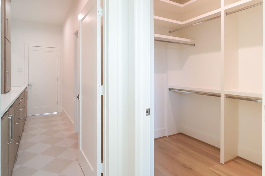 Spacious, unfurnished interior of a new home in , Houston (Image 22). Spacious, unfurnished interior of a new home in , Houston (Image 22).