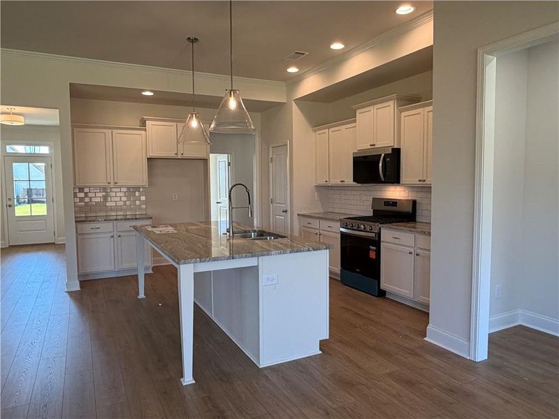 Furnished interior view inside a new home in , Jefferson (Image 13).