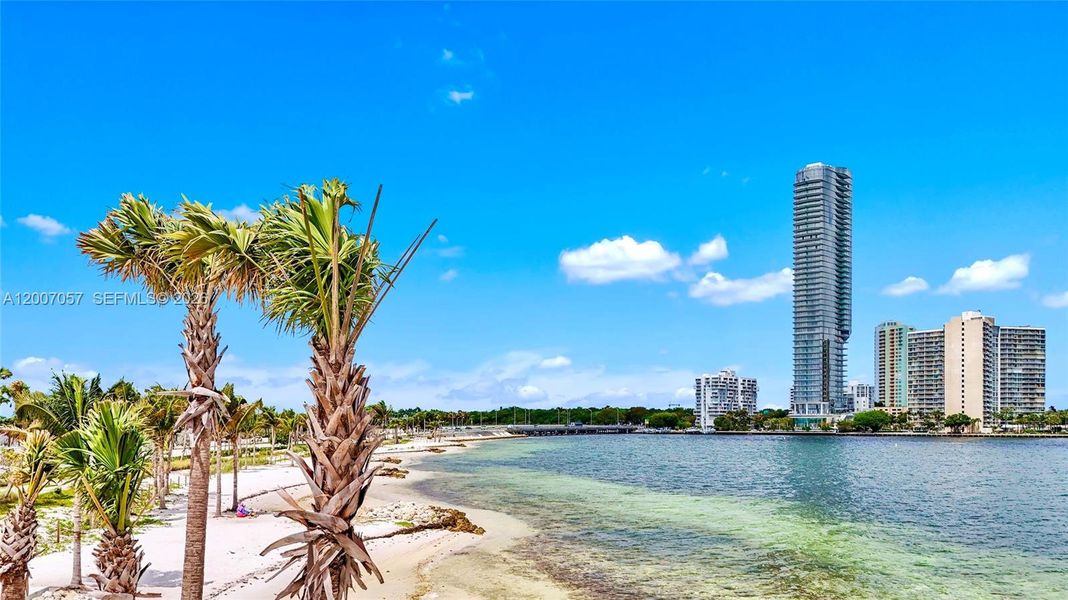 Image 14 of a home in .