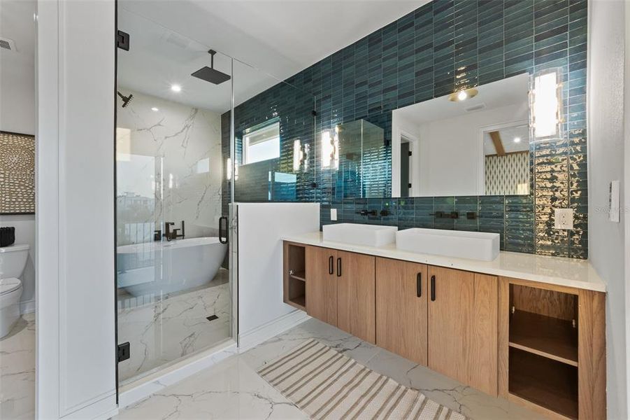 Furnished interior view inside a new home in , Sarasota (Image 18).