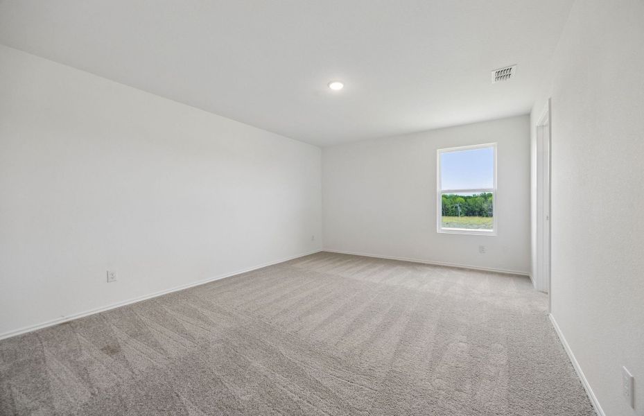 Representative unfurnished interior of a home built from the Frio by Centex in Ashford Crossing, Princeton (Image 25).