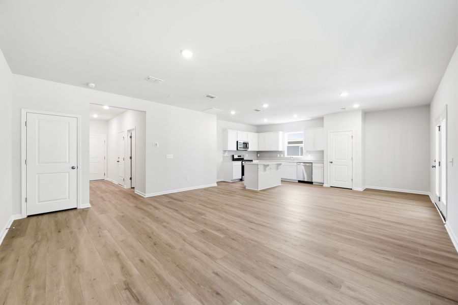 Spacious, unfurnished interior of a new home in Grand Arbor, Blythewood (Image 30). Spacious, unfurnished interior of a new home in Grand Arbor, Blythewood (Image 30).