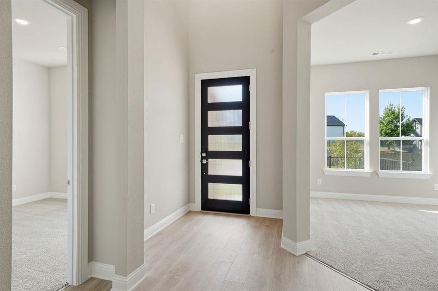 Spacious, unfurnished interior of a new home in Walsh, Aledo (Image 20).