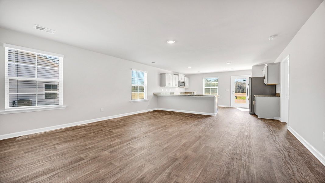 Spacious, unfurnished interior of a new home in The Park at Wilkinson, Orangeburg (Image 16).