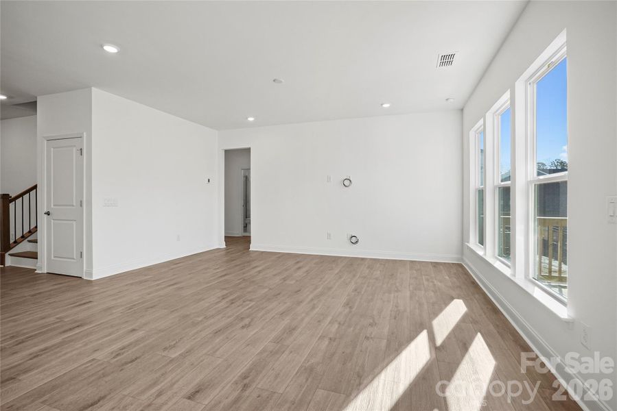 Spacious, unfurnished interior of a new home in Cannon Run, Concord (Image 19).