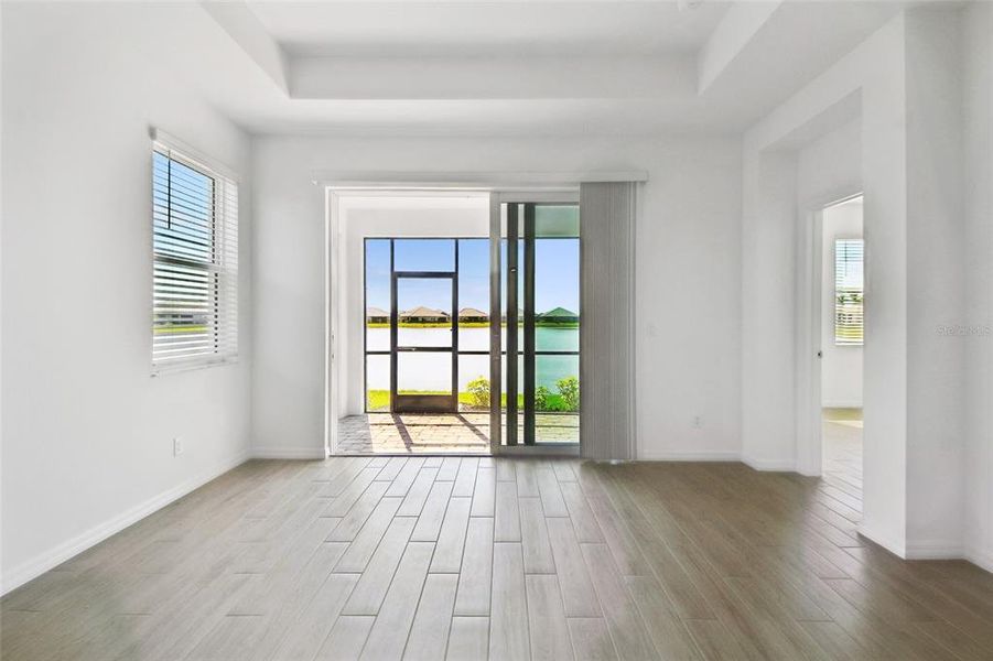 Spacious, unfurnished interior of a new home in Sweetwater at Lakewood Ranch, Lakewood Ranch (Image 19).