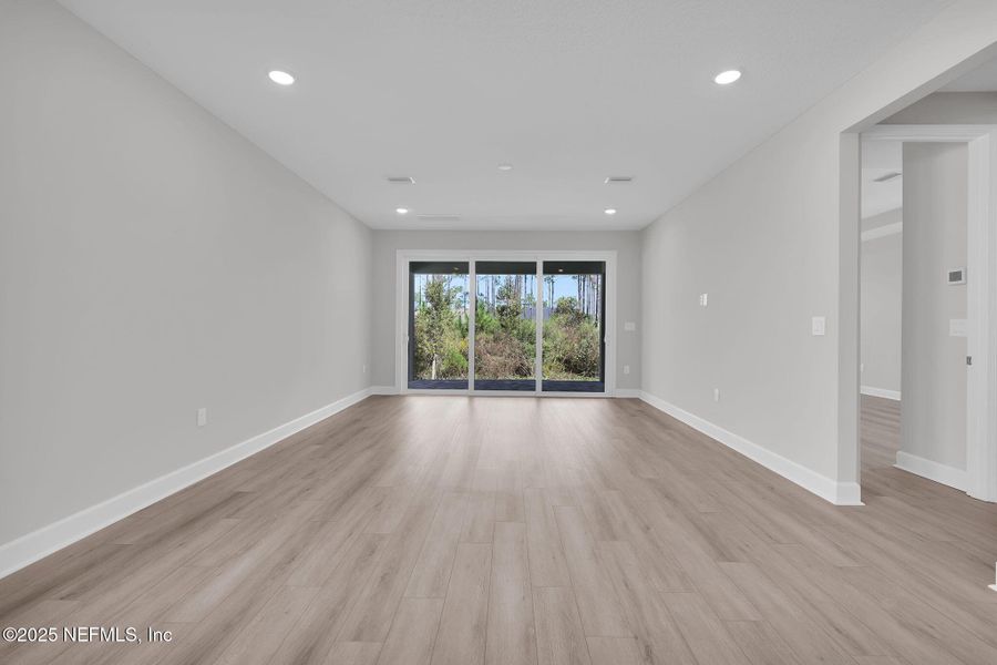 Spacious, unfurnished interior of a new home in Crosswinds at Nocatee, Nocatee (Image 18).