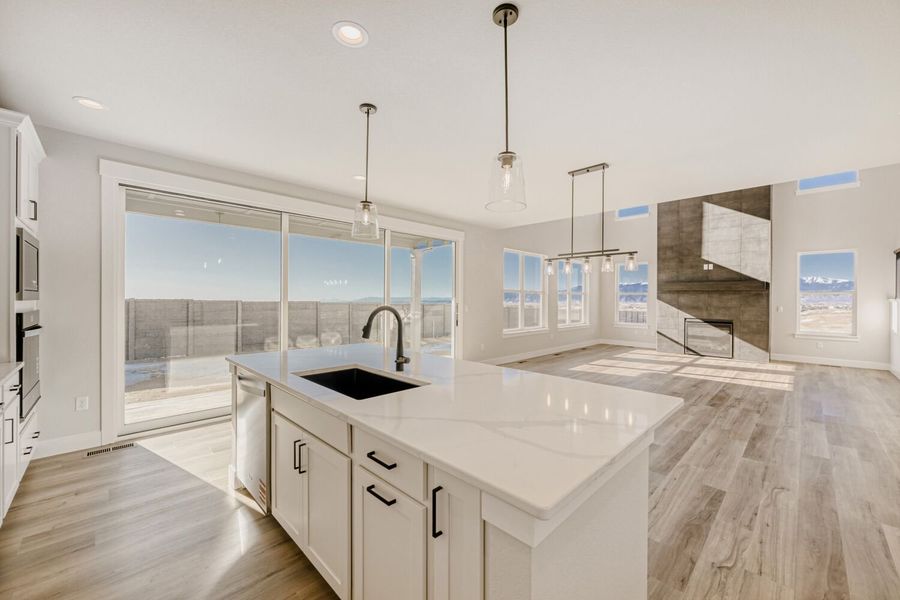 8541 Palo Alto - Kitchen