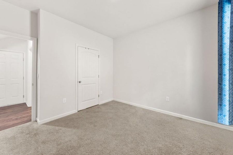Spacious, unfurnished interior of a new home in , Dawsonville (Image 21).