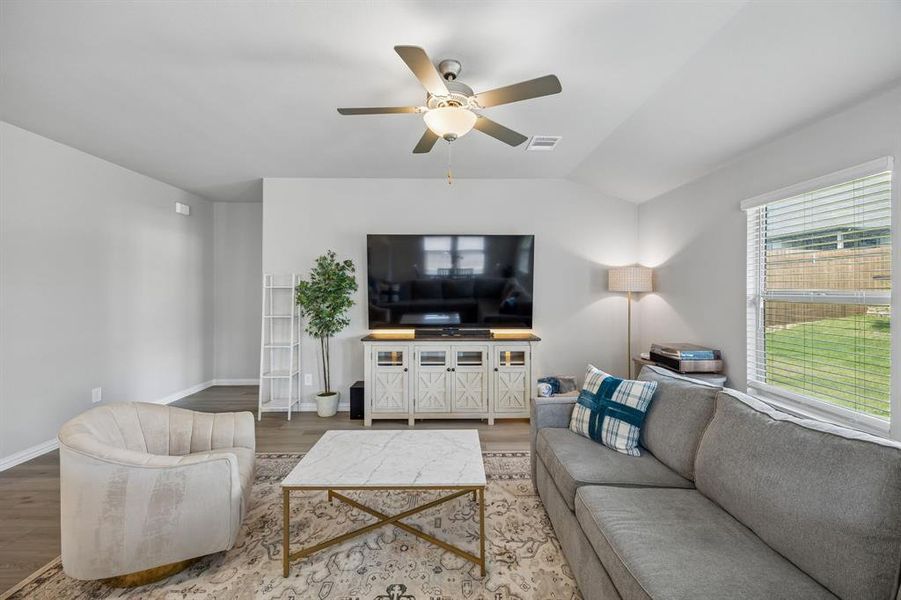 Furnished interior view inside a new home in Cibolo Hills, Fort Worth (Image 4).