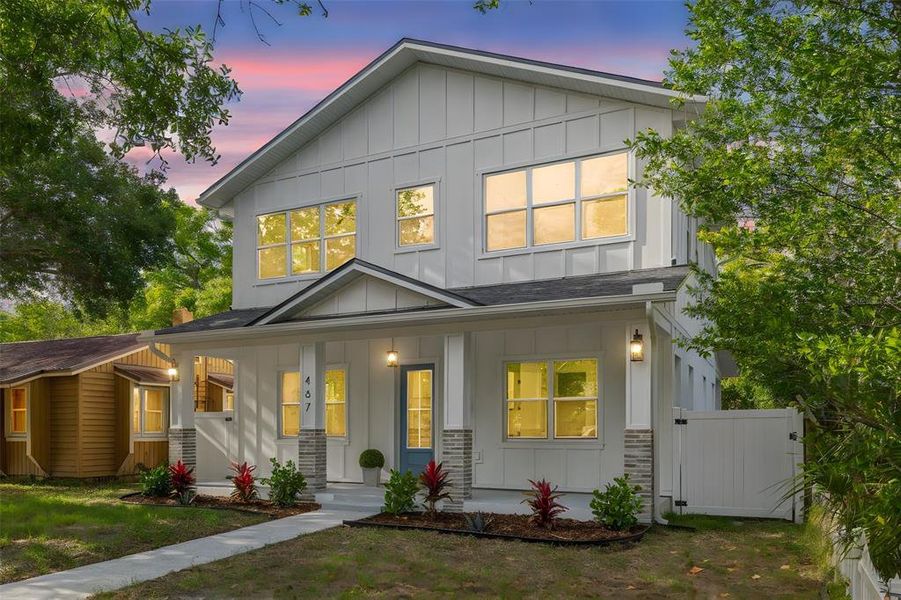 Front exterior of a new home in , St. Petersburg, FL, highlighting curb appeal (Image 27).