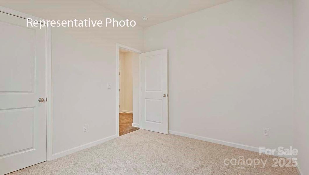 Spacious, unfurnished interior of a new home in Stanton, Richburg (Image 17).
