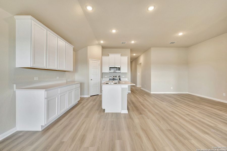 Spacious, unfurnished interior of a new home in Greenspoint Heights, Seguin (Image 11). Spacious, unfurnished interior of a new home in Greenspoint Heights, Seguin (Image 11).