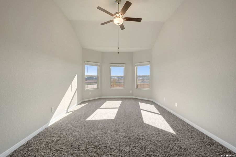 Spacious, unfurnished interior of a new home in Paloma Park, Converse (Image 35).