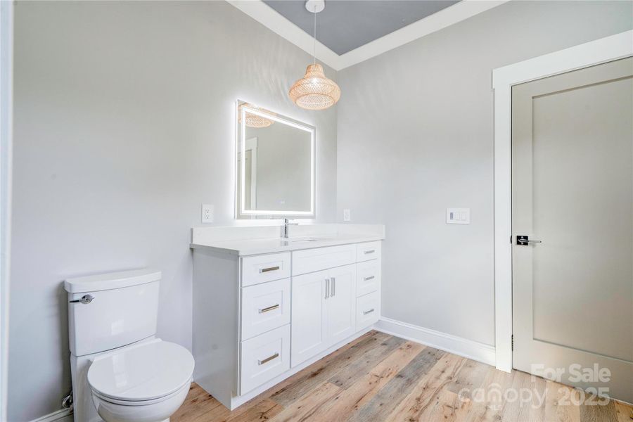 Primary Full Bathroom