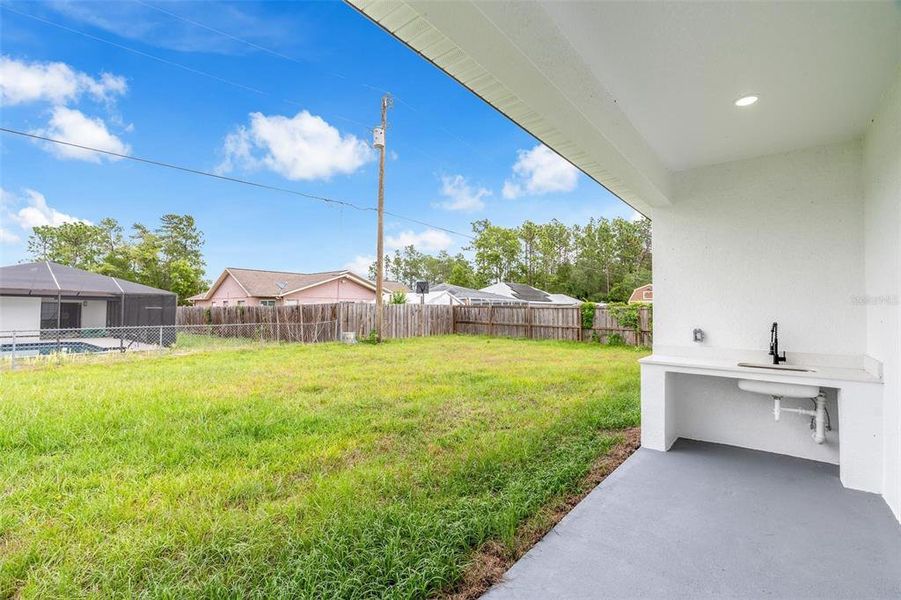 Exterior details and patio area of a home in , Ocala (Image 21). Exterior details and patio area of a home in , Ocala (Image 21).