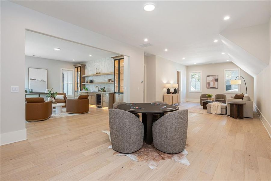 Furnished interior view inside a new home in , Alpharetta (Image 19).