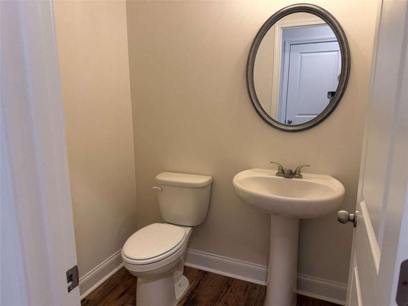 Furnished interior view inside a new home in , Jefferson (Image 6).