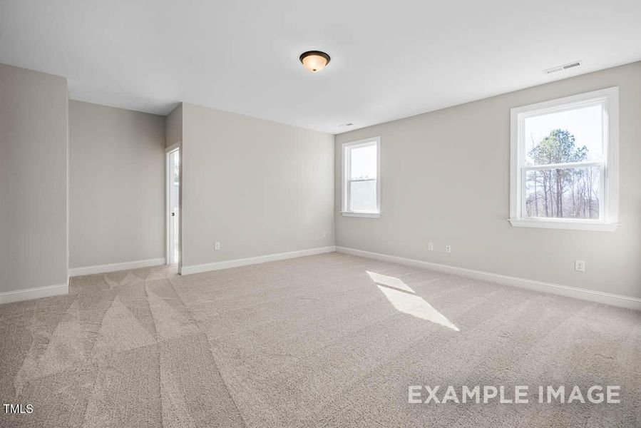 Spacious, unfurnished interior of a new home in Laneridge Estates, Raleigh (Image 7).