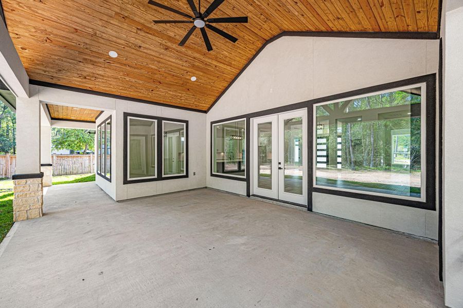 Exterior details and patio area of a home in , Magnolia (Image 3).