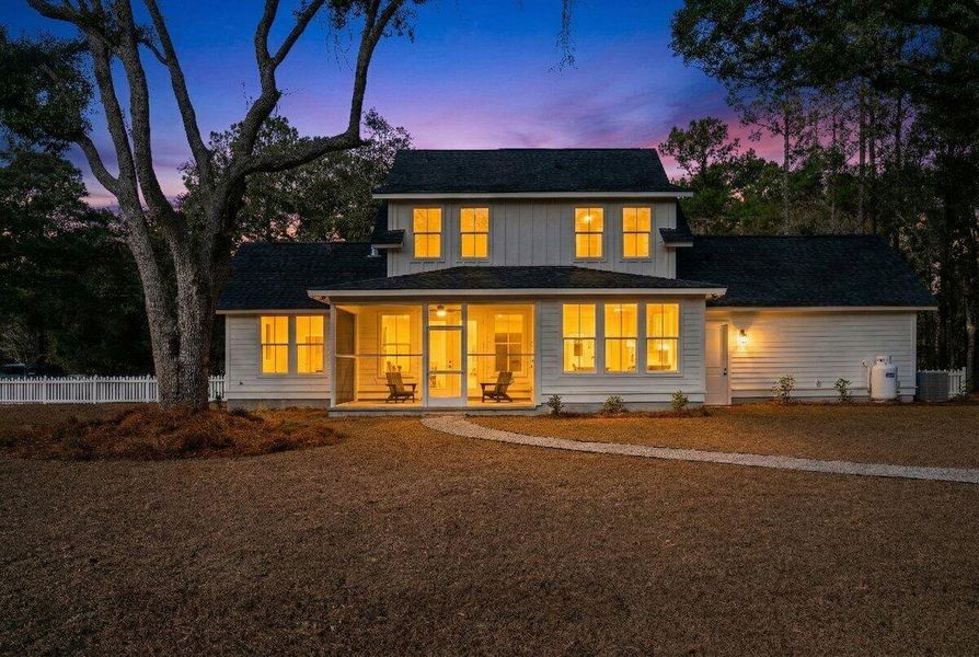 Exterior details and patio area of a home in , Awendaw (Image 31).