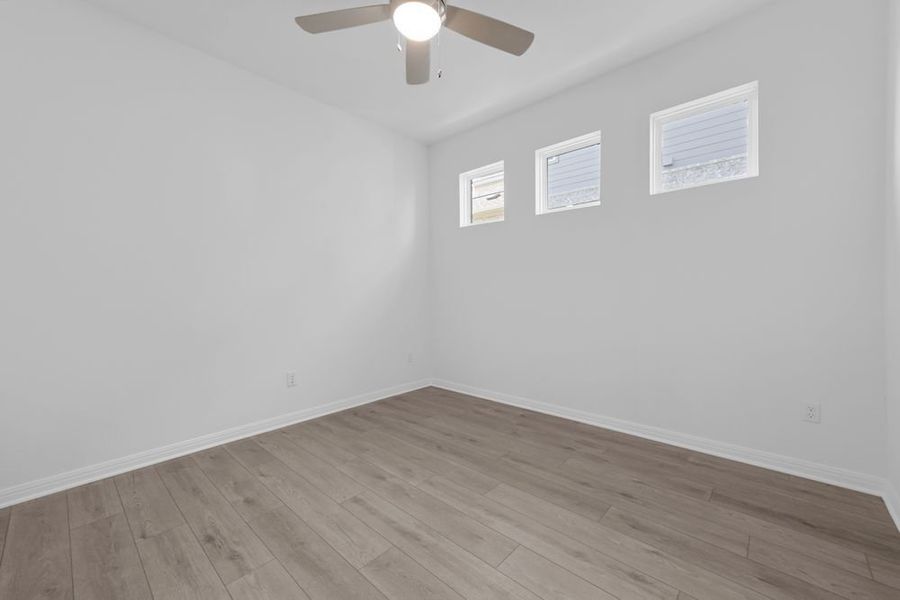 Spacious, unfurnished interior of a new home in Nolina 50s, Georgetown (Image 19).