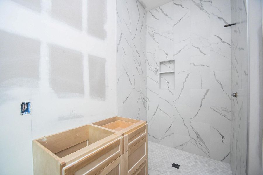 In-progress construction of a new home in , Houston, TX (Image 32).