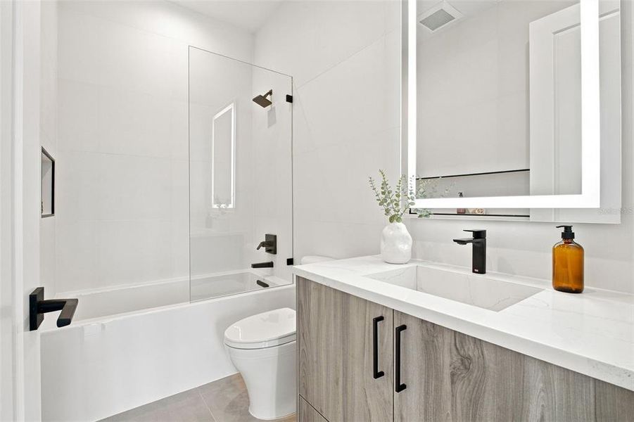 Furnished interior view inside a new home in , St. Petersburg (Image 5). Furnished interior view inside a new home in , St. Petersburg (Image 5).