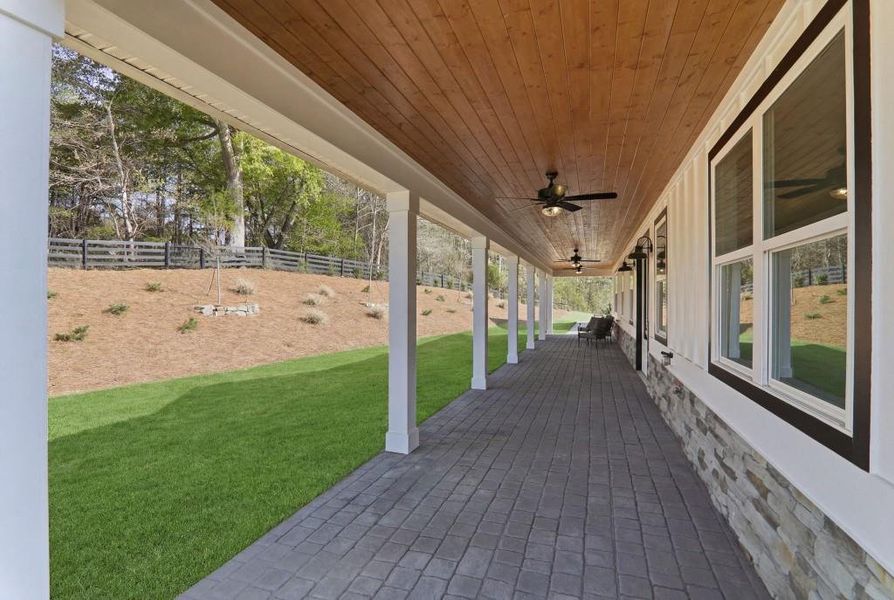 Exterior details and patio area of a home in , Senoia (Image 44).