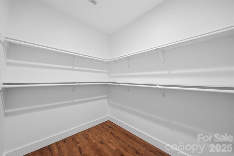 Spacious, unfurnished interior of a new home in , Lenoir (Image 29).