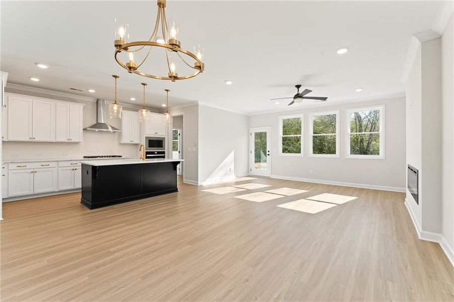 Spacious, unfurnished interior of a new home in Linden Grove, Powder Springs (Image 12). Spacious, unfurnished interior of a new home in Linden Grove, Powder Springs (Image 12).