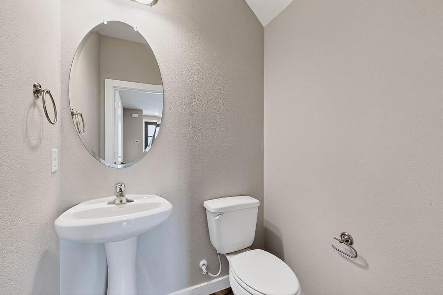 Furnished interior view inside a new home in Solterra Texas, Mesquite (Image 15). Furnished interior view inside a new home in Solterra Texas, Mesquite (Image 15).