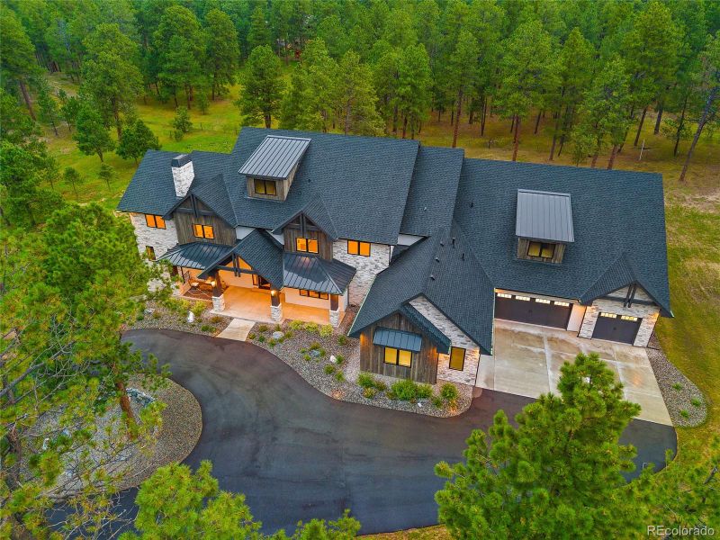 Image 38 of a home in .