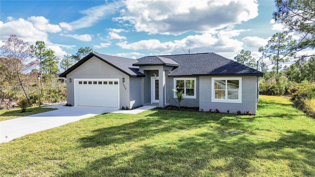 Front exterior of a new home in , Sebring, FL, highlighting curb appeal (Image 23).