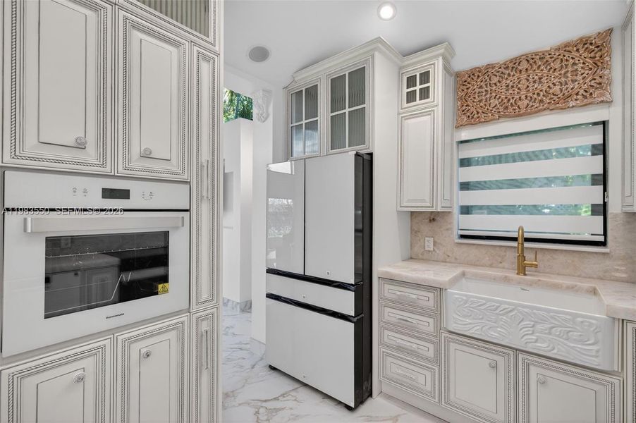 Furnished interior view inside a new home in , Biscayne Park (Image 18).