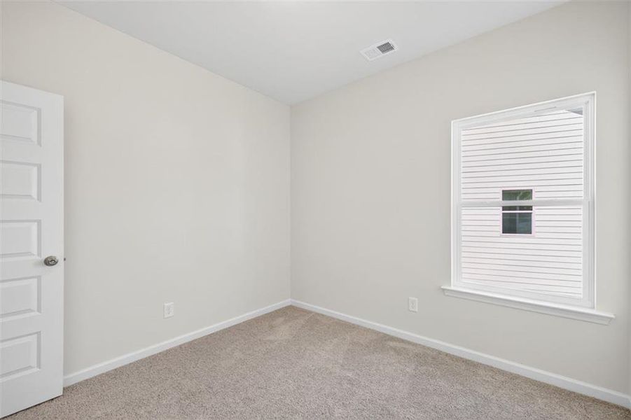 Spacious, unfurnished interior of a new home in Longbrooke, Rome (Image 29).