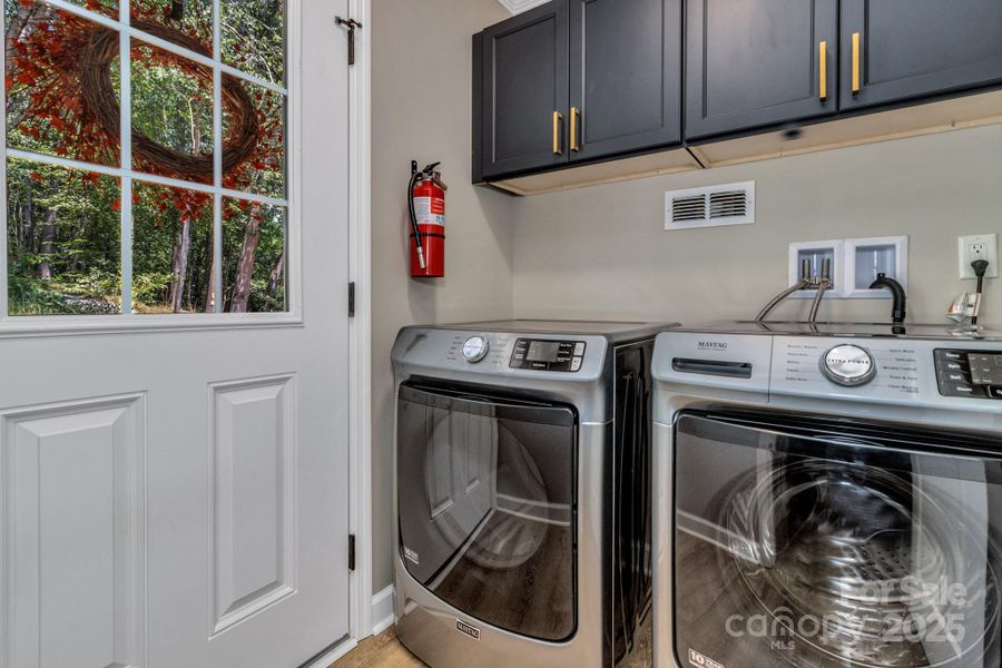 Image 20 of a home in .