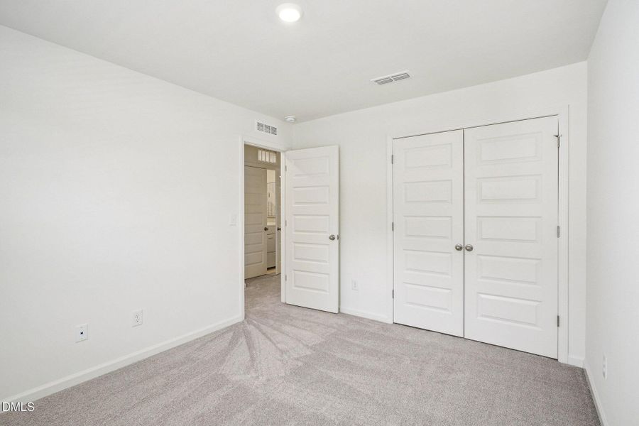 25-web-or-mls-Parker Ln-S1202-025