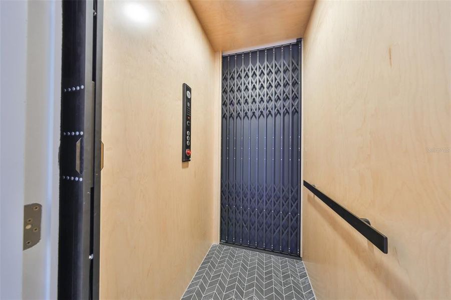 Image 80 of a home in .